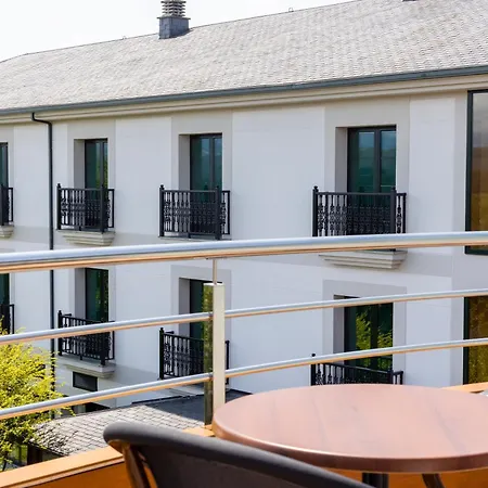 ホテル O Cabazo リバデオ