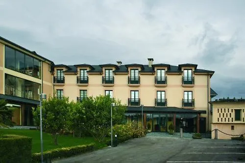 O Cabazo Otel Ribadeo